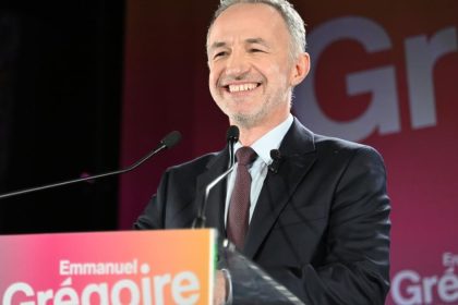 Pariz aj nadalej ostane v rukach lavice starostom podla exit pollov bude Gregoire