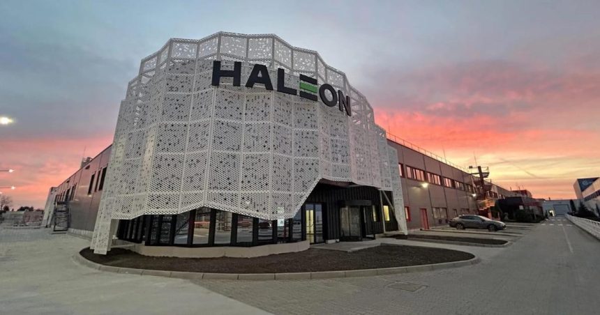 Pat pracovnych miest a miliony dotacii od statu Firma ktora ziska pomoc planuje priemernu mzdu 3400 eur