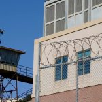 Pocet vaznov v Rusku klesol na historicke minimum pravdepodobne kvoli naborom na front