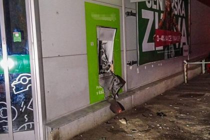 Policia vysetruje nocny vybuch v Kosiciach Cielom pachatela bol bankomat