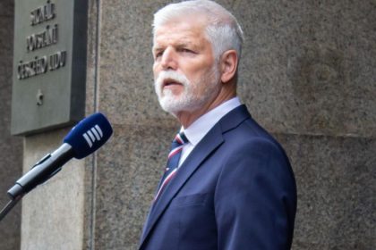 Poslanecka imunita by mala byt podla ceskeho prezidenta obmedzena na vyjadrenia v snemovni