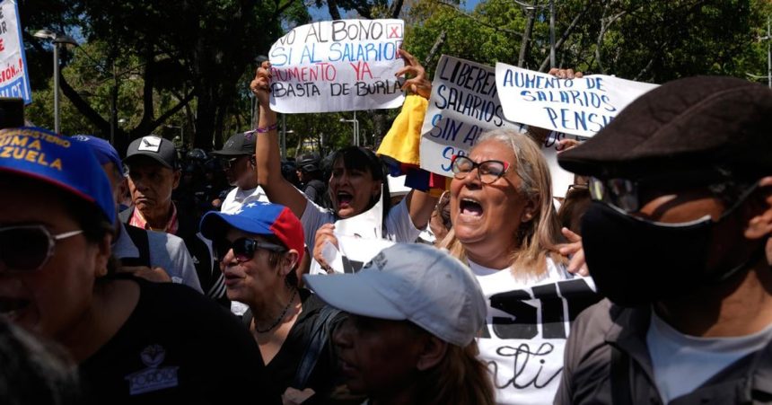 Pracuju ci a seniori vo Venezuele poziaduju zvysenie miezd a dochodkov