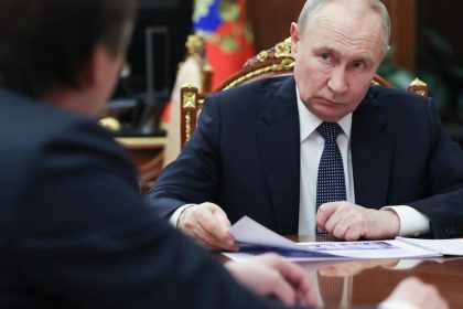 Putin chce mediovat Iran sa vyhraza Utok na Iran sa nevyvija podla ocakavani USA a Izraela