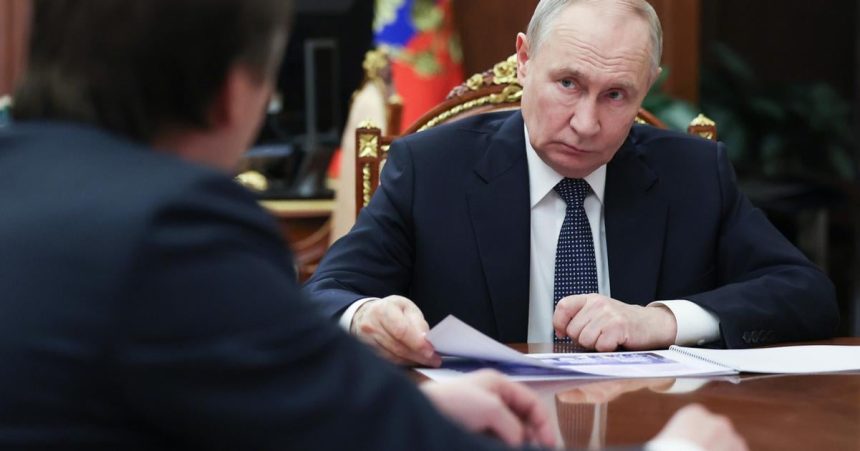 Putin chce mediovat Iran sa vyhraza Utok na Iran sa nevyvija podla ocakavani USA a Izraela