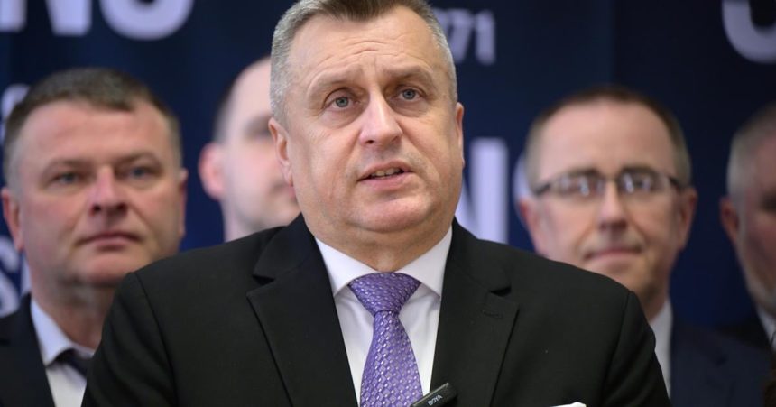 SNS predlozi navrh na predlzenie volebneho obdobia samosprav na pat rokov