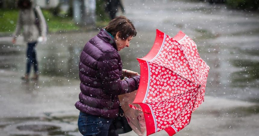 Slovensko zasiahne silny vietor vyhlasili vyhlasky V Tatrach vzrastie lavinove nebezpecenstvo