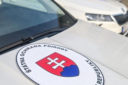 Statna ochrana prirody chce zakupit 790 parov terennych topanok za viac ako 138 tisic eur