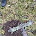 Suriansti policajti vysetruju poskodenie niekolkych hrobov na cintorine