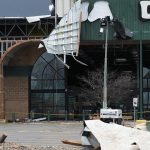 Tornada v statoch Michigan a Oklahoma si vyziadali najmenej osem obeti