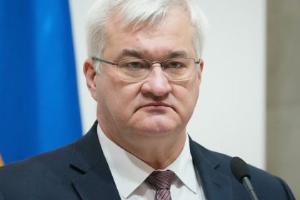 Ukrajina Rusko Online Kyjev obvinil Madarsko zo zadrziavania zamestnancov ukrajinskej statnej banky