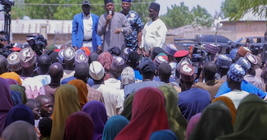 Utoky dzihadistov v Nigerii si vyziadali najmenej 14 obet