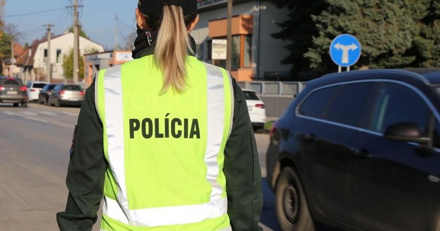 V Trencianskom kraji uzavreli dva useky ciest pre nehody momentalne su neprejazdne