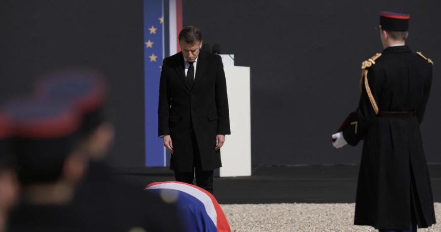 Vo Francuzsku sa rozlucili s byvalym premirom Lionelom Jospinom