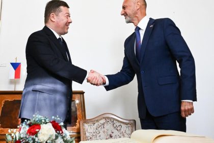 Vztahy s ceskym parlamentom sme obnovili na urove aku si zasluzia uviedol Rasi
