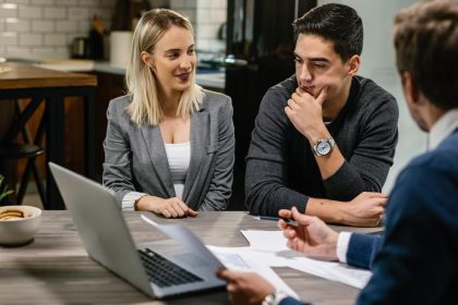 Banky masivne zvyuju ceny hypotek Ake moznosti maju klienti