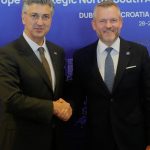 Investicie do prepojenia regionu Trojmoria nie su podla prezidenta luxusom ale potrebou