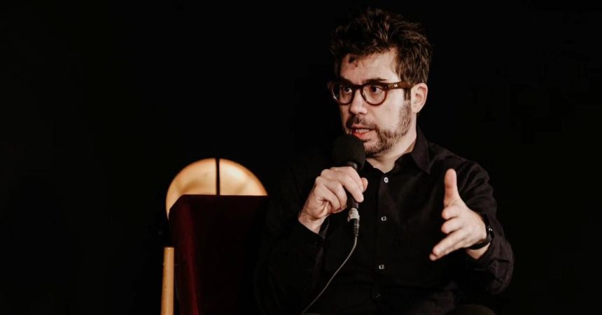 Investigativny novinar Panyi Madarsko je skuskou Ak Orban prehra Rusom zostane len Fico