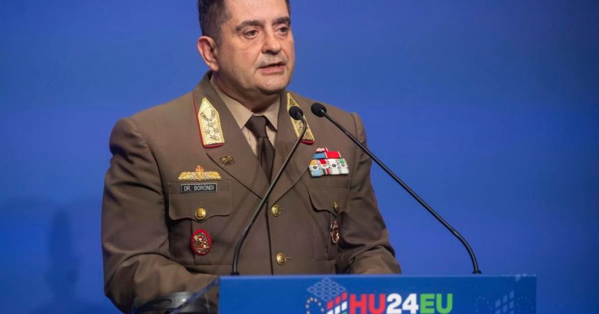 Madarska armada stiahla vojakov z ochrany kritickej infrastruktury