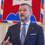 Prezident oznamy svoje rozhodnutie o referende v pondelok