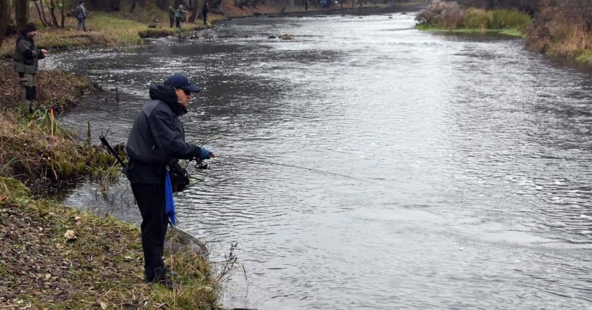 Rybarsky listok by sa mohol dat zakupit aj elektronicky navrhuje Hlas