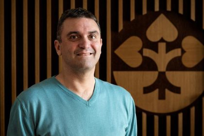 Sef SAV Ludia veria ze pristatie na Mesiaci bol podvod preco by tomu uverili teraz Metody su sofistikovanejsie