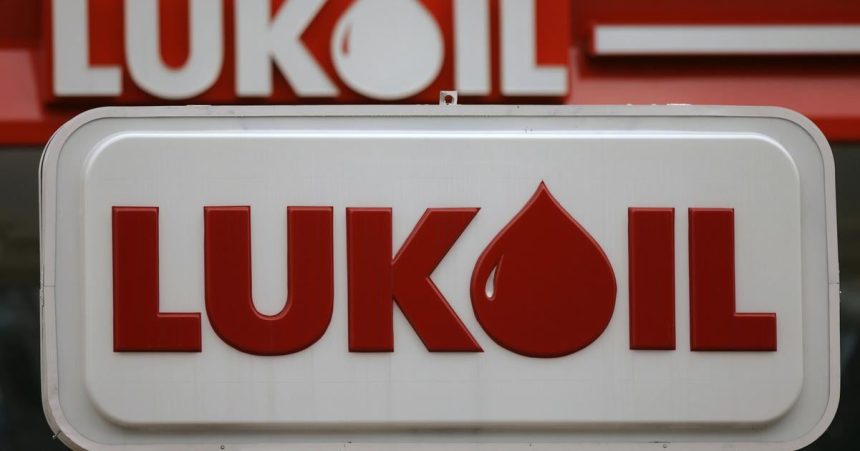 Spojene staty predlzili termin na predaj zahranicnych aktiv Lukoilu