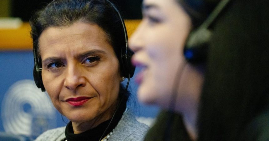 Svedska europoslankyna Fica som zamerne nazvala Fiko aby vedel ze nie je az taky dolezity