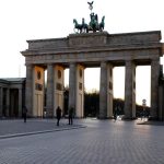 Turisti v Berlne bud mc zska odmeny za zbieranie odpadu a in aktivity