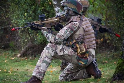 V Belgicku narasta zaujem o dobrovolnu vojensku sluzbu