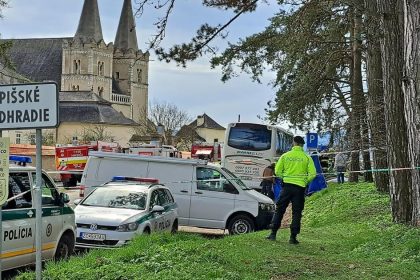 V Spisskom Podhradi pozehnu pametnik trom dievcatam ktore tragicky prisli o zivot