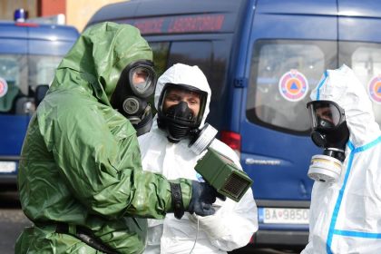 V budove policie na kosickom Juhu zasahovali hasici poplach sposobila neznama latka