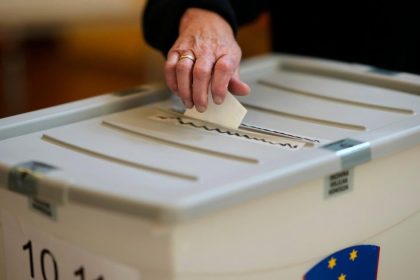 Volebna komisia oficialne potvrdila vysledky slovenskych parlamentnych volieb