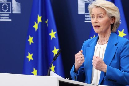 Von der Leyenova diskutovala s Magyarom o nevyhnutnych reformach