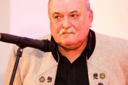 Zomrel Pavol Bratranec Vychoval generacie hokejistov vratane Hossu Gaborika a Charu