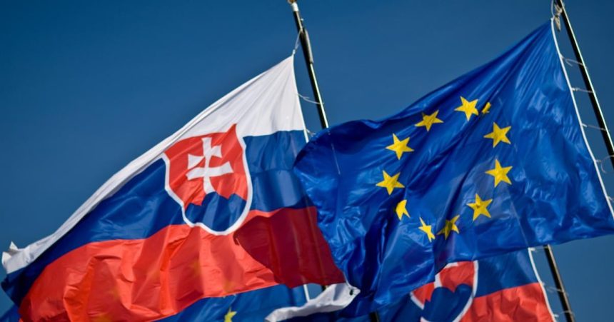 22 rokov od vstupu do EU Podla ministra Blanara sa musi Unia vratit k svojim zakladom