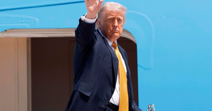Ake akcie nakupil Trump Vyvolal rozruch transakcie lamali rekordy
