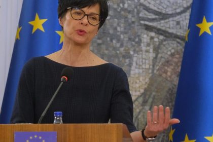 Fico rokoval s eurokomisarkou pre rozsirenie EU Podporil Balkans