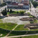 Investor potrebuje pozemky na dalsie prace Malo to byt formalita ale komplikuje sa to