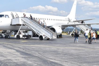 Kosicke letisko nadal rastie Linku s Bratislavou vyuzilo viac ako 100 tisic cestujucich