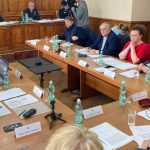 Obvinili clenov komisie za falsovanie vysledkov hlasovania v Kezmarku Tyakalo sa to aj pozemkov Kuffovcov