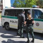 Obvinili ho z drog bosy usiel pred policiou Nakoniec skoncil vo vazbe