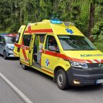 Pad motorkara si vyziadal zasah zachranarov skoncil v nemocnici a pri nehode si zranil krcnu chrbticu