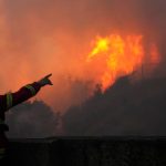 Pozar v Japonsku znicil chramovu salu s 1200 rocnym posvatenym plamenom