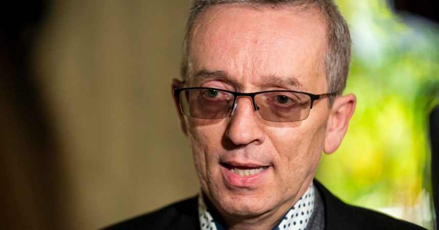 Prokuratori a advokati podporili odvolaneho centesa z funkcie na pravnickej fakulte univerzity komenskeho