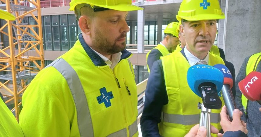 Saso si rypol do Kalinaka Naznacil ze betonove stlpy v Martine su pevnejsie ako v Presove