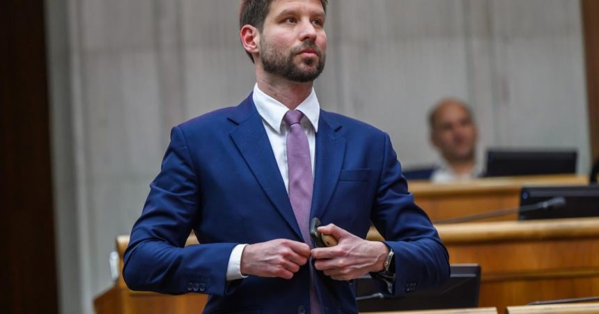Simecka zamietol ziadost ruskeho velvyslanca o stretnutie