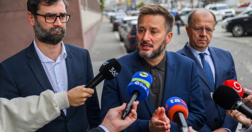 Unia miest spochybnuje Fico vykladu dlhovej brzdy
