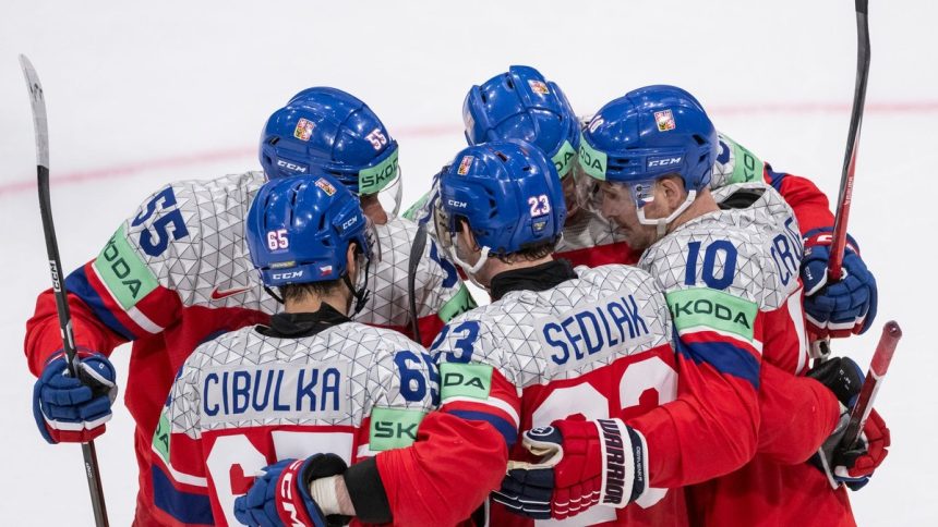 VIDEO Pozriete si zostrih zapasu Slovensko Cesko na MS v hokeji 2026