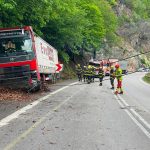 Visnove je opat prejazdne Cim si vodici medzitim presli pod Strecnom