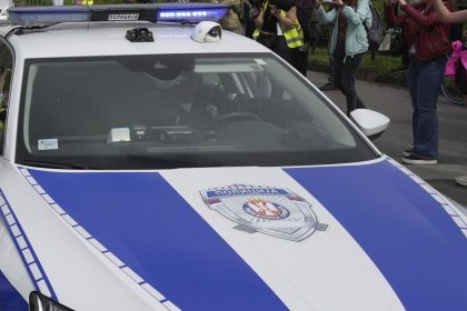 Zadrzali sefa belehradskej policie je podozrivy zo spachania trestnych cinov